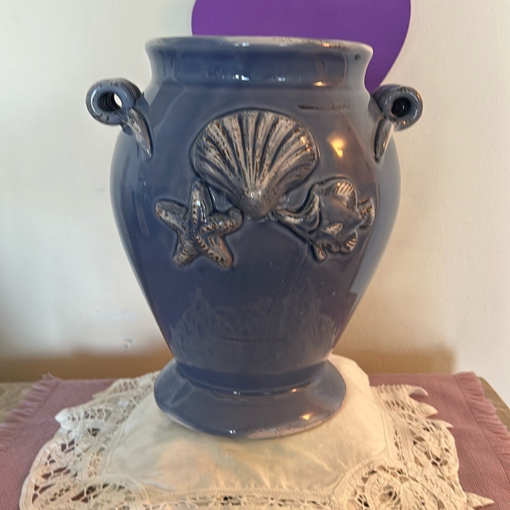 Seashell Cauldron Vintage Coil Handle Ceramic  Container Vase- Excellent Cond-